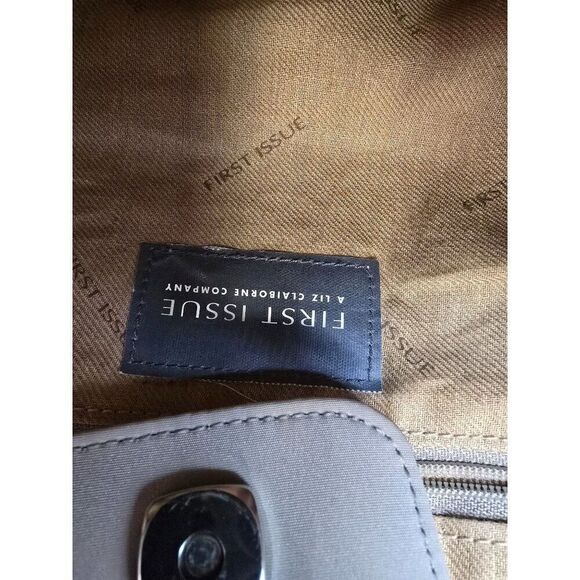 First Look Beige Crochet Tote Bag With Handles & Detachable Strap By First Issue - Picture 8 of 8